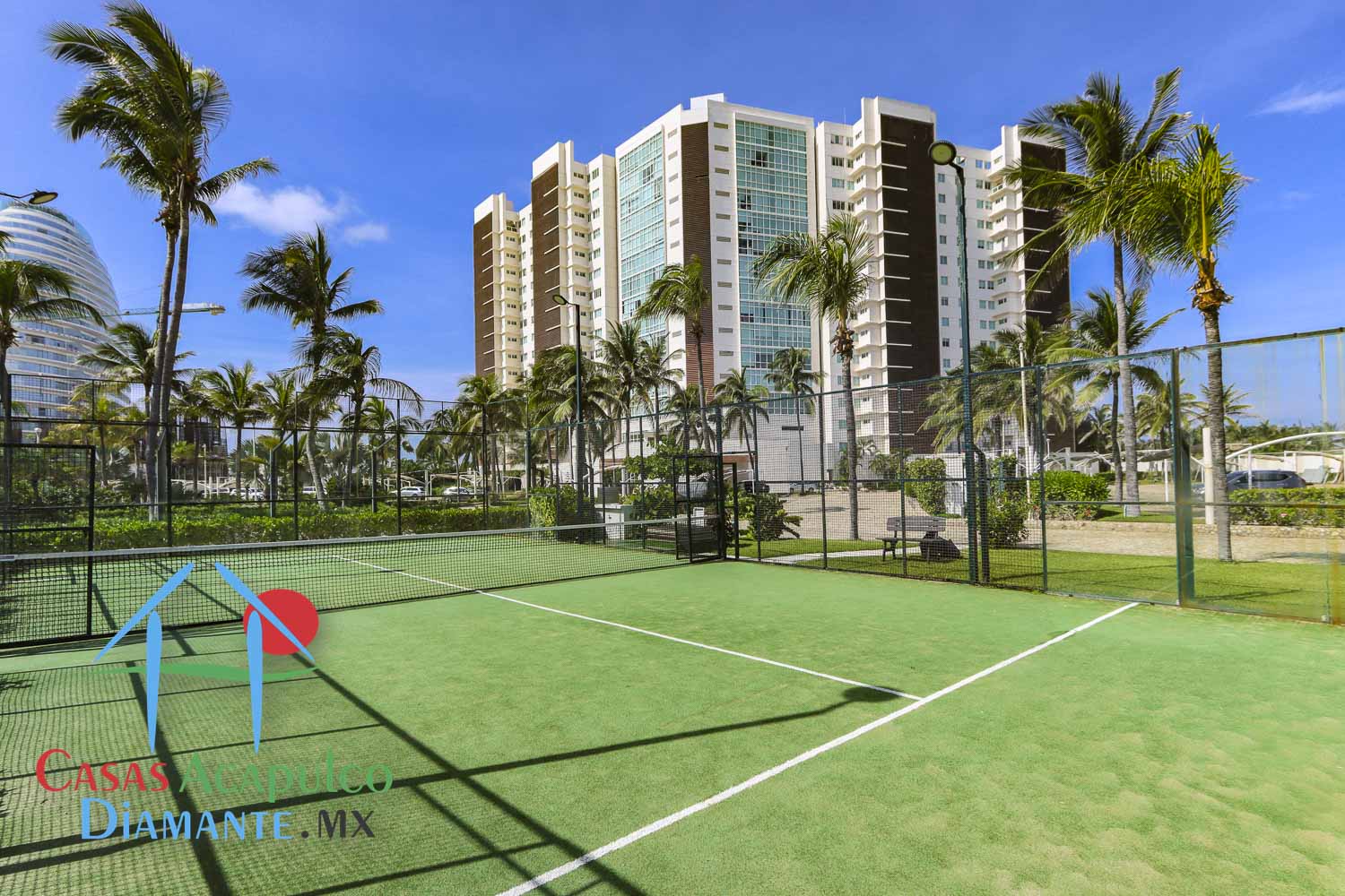 Las Olas - Cancha de tenis 2